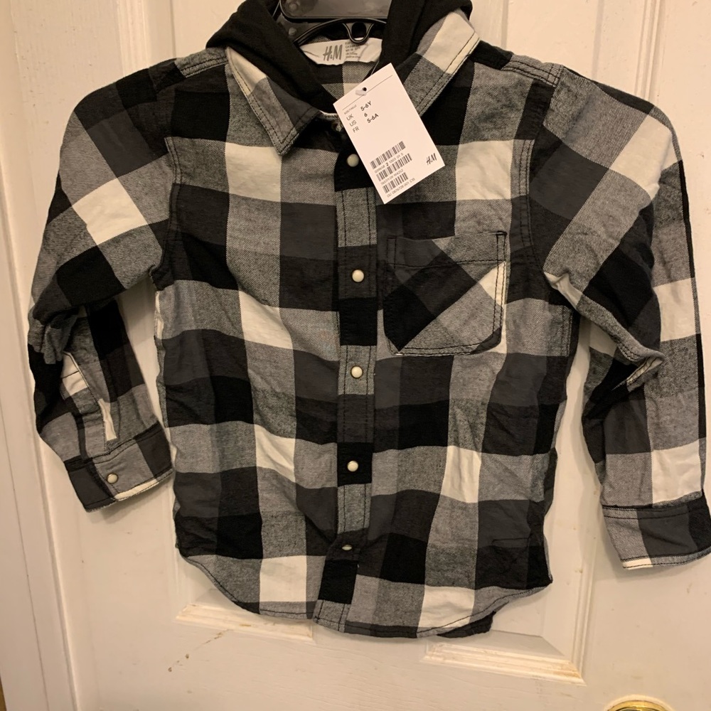 H&M little boy plaid shirt with hood